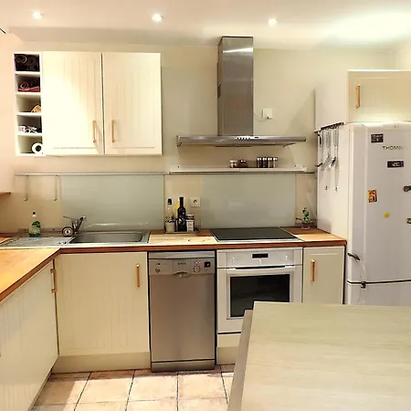 Le Logis De La Fontaine *