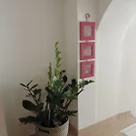 Apartment Le Logis De La Fontaine Ceyreste