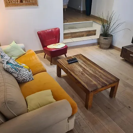 Le Logis De La Fontaine Apartment